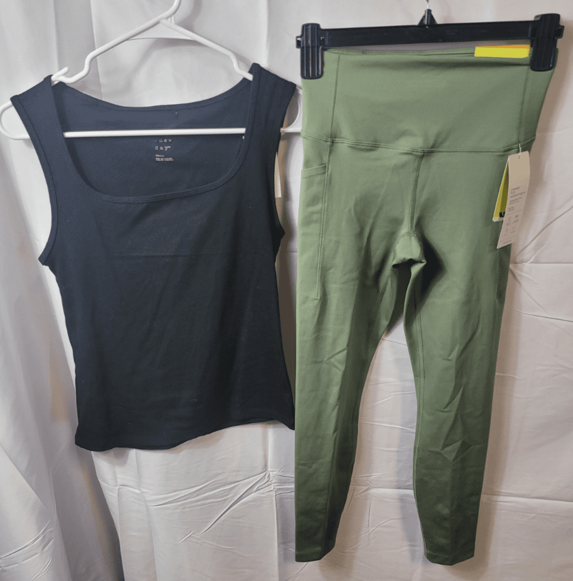 Womens small workout outfit