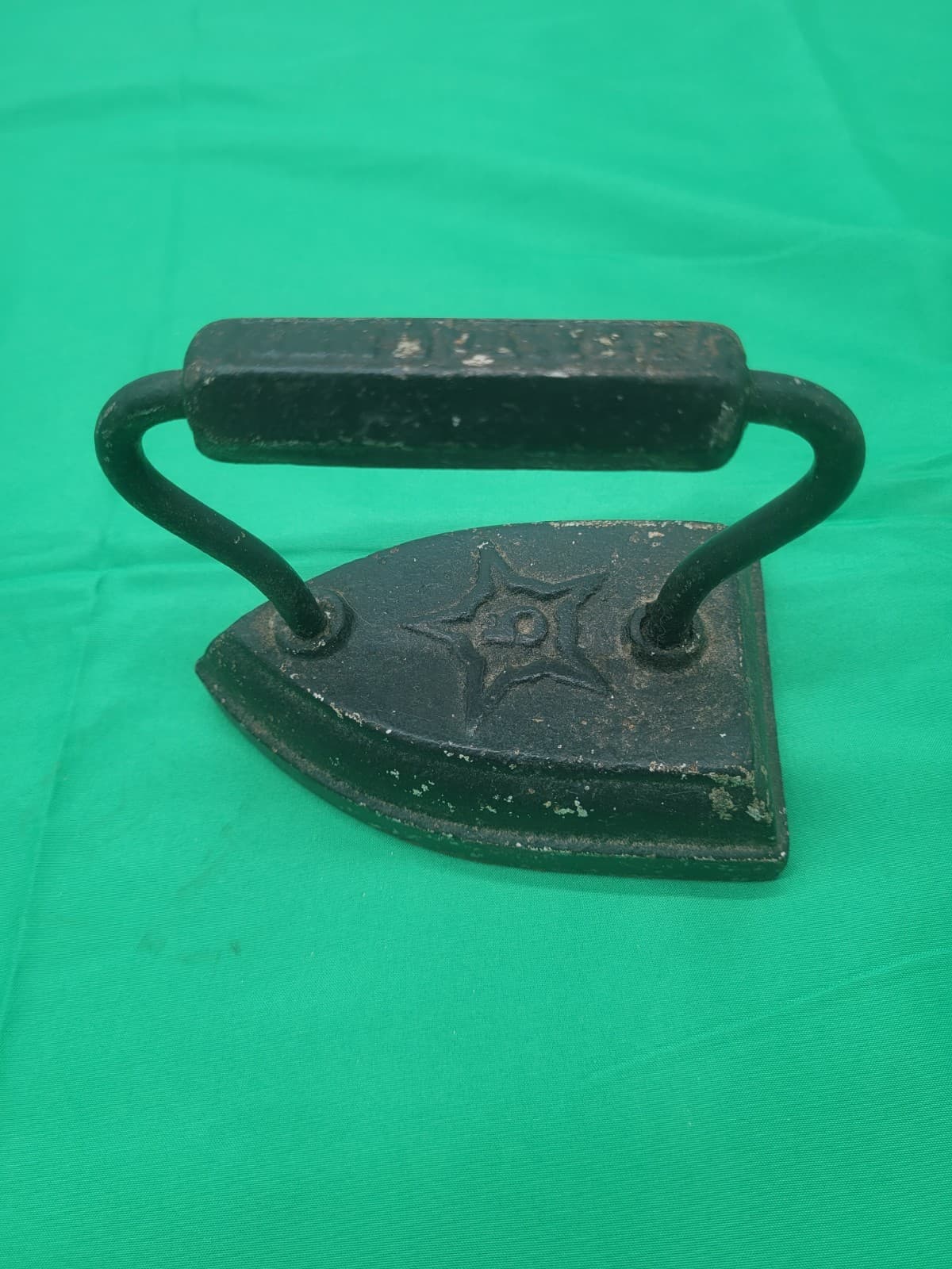 Vintage Cast Iron Sad Iron Flat Iron No. 5 Primitive Laundry Decor Antique