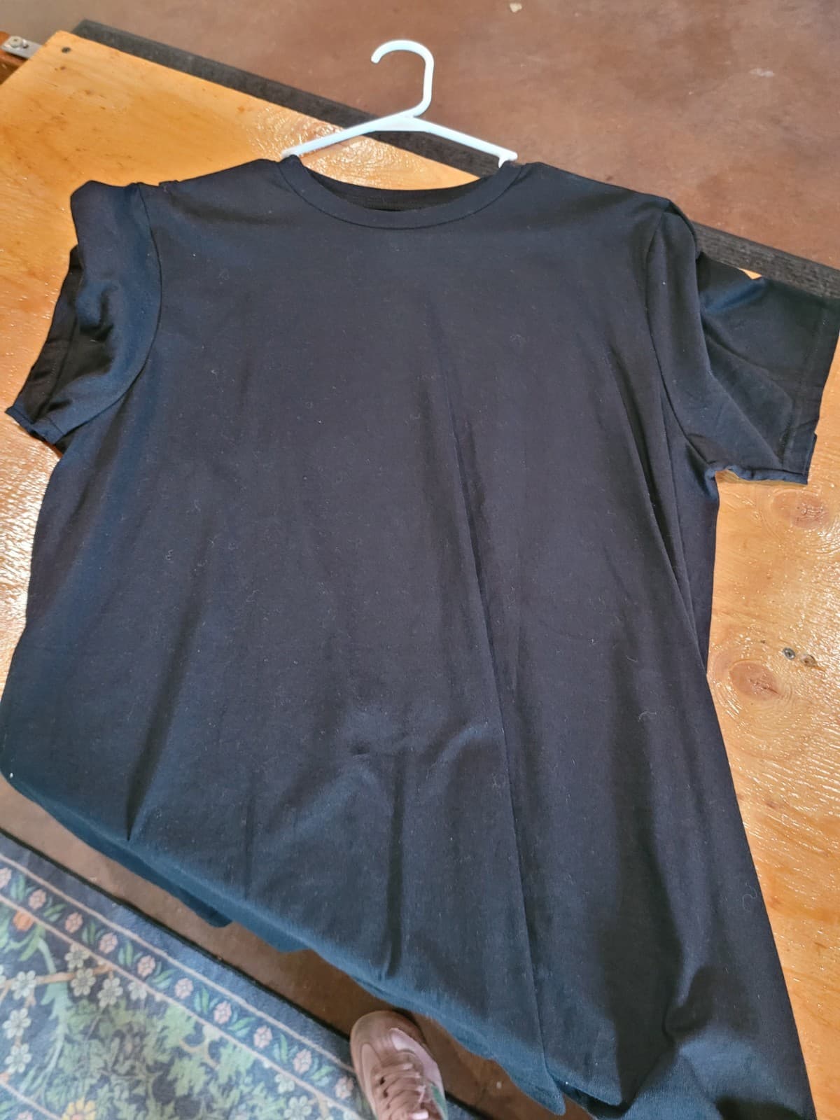 Men's Large Tshirt