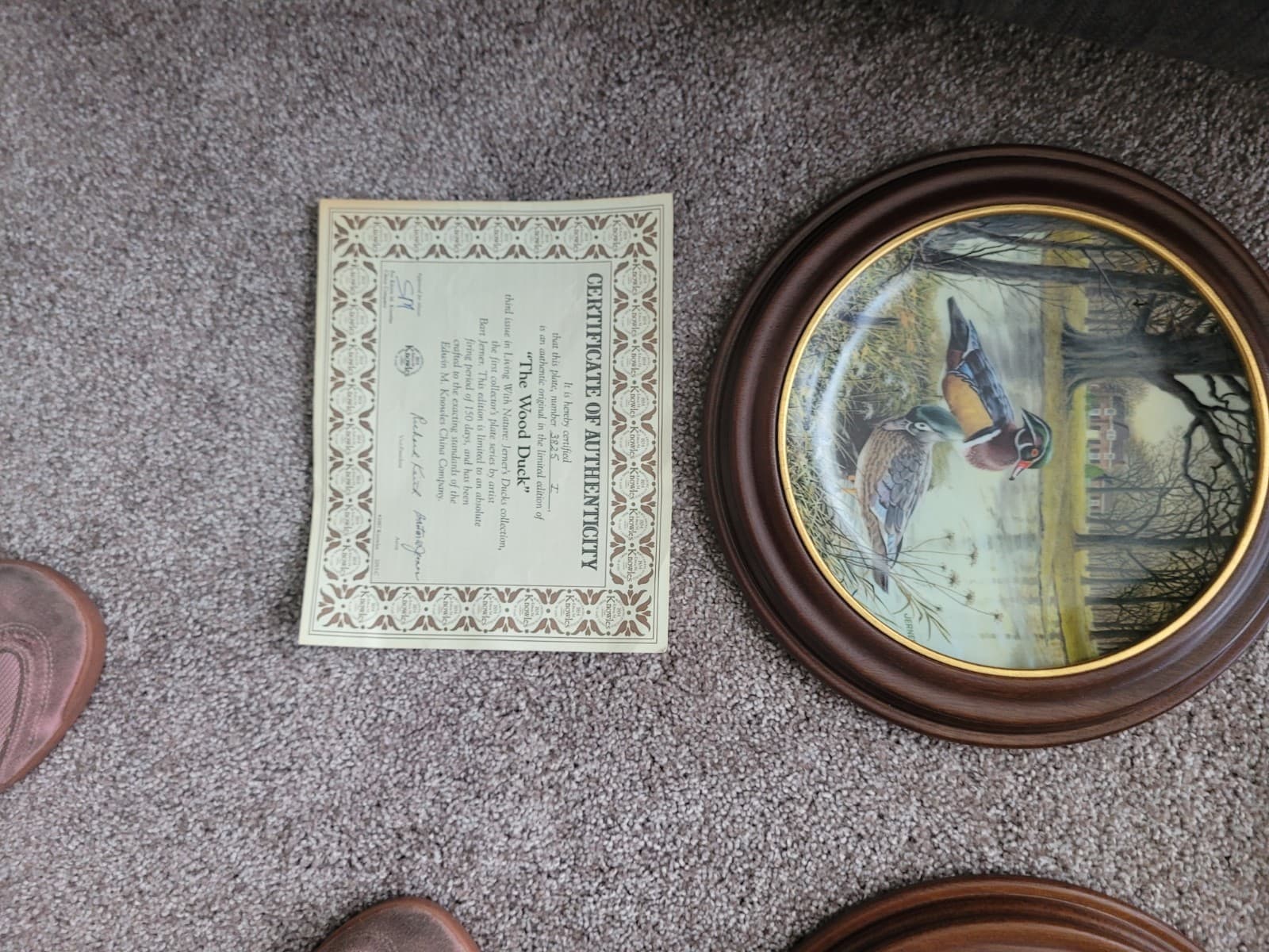 Edwin M. Knowles "The Wood Duck" Collector Plate in Wood Frame w/ COA