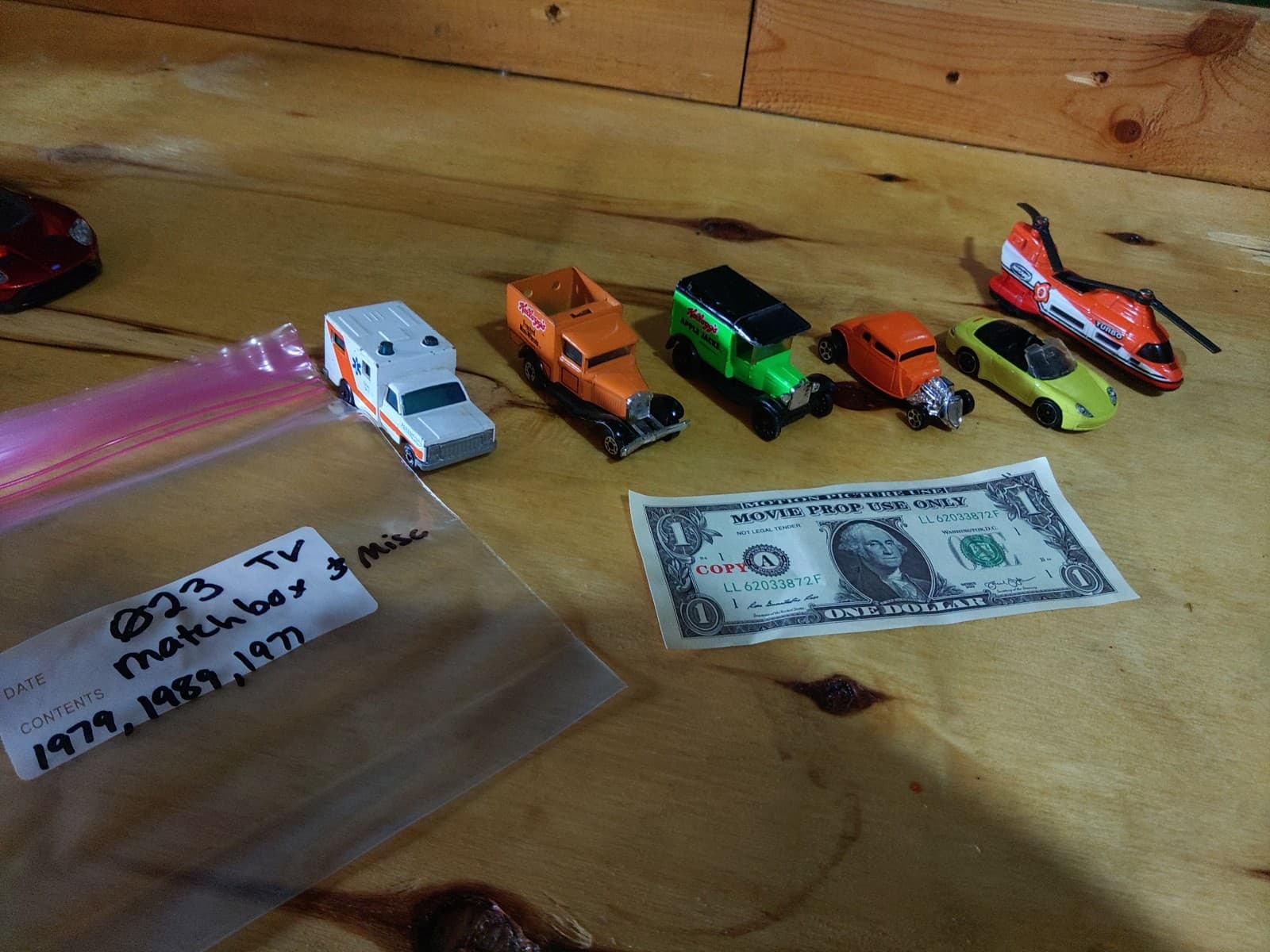 Hot Wheels Fantasy Car Lot – 6 Die-Cast Cars (Mixed Designs)