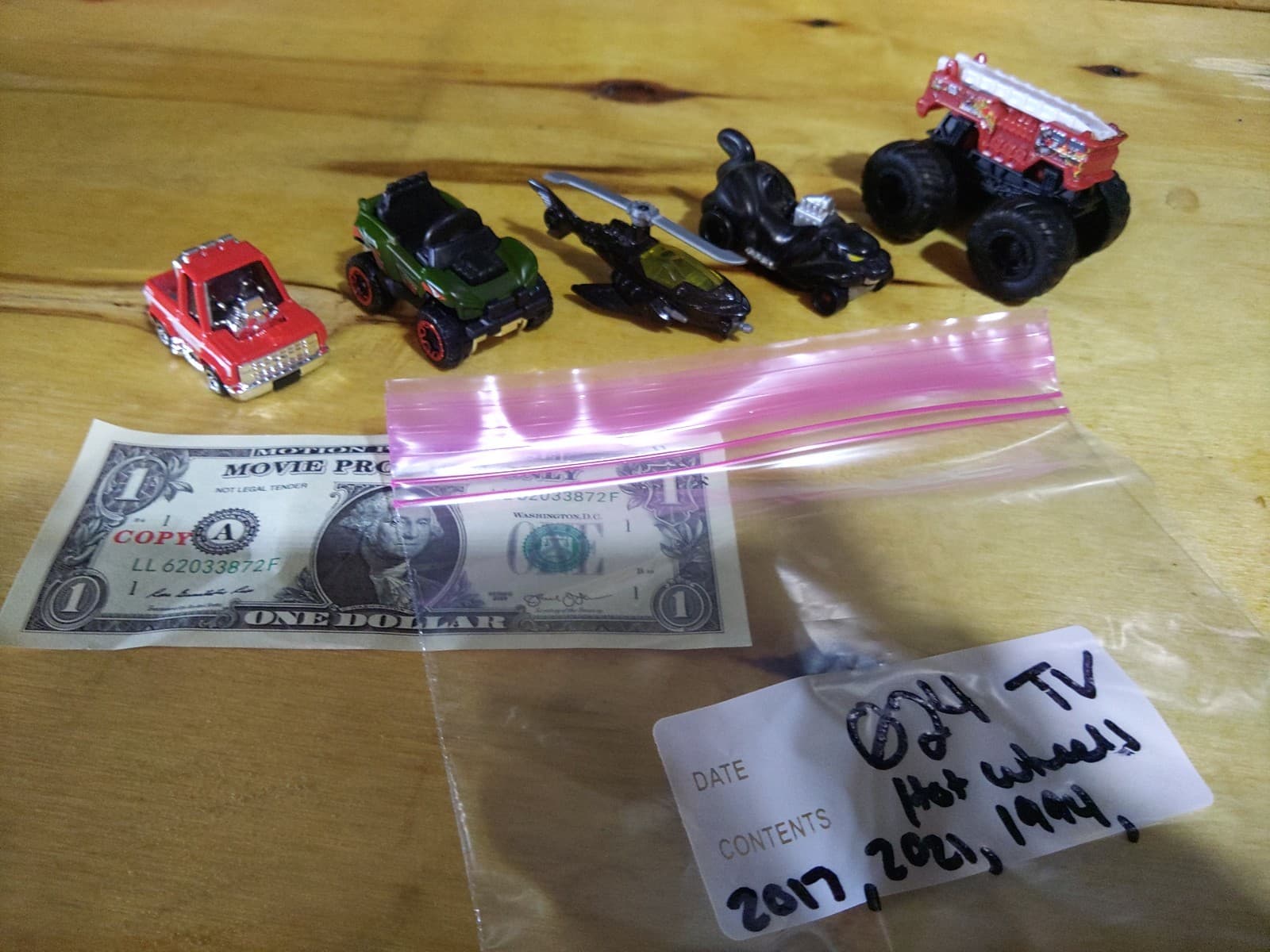Hot Wheels Mixed Vehicle Lot – 5 Die-Cast Vehicles (2017–2020)