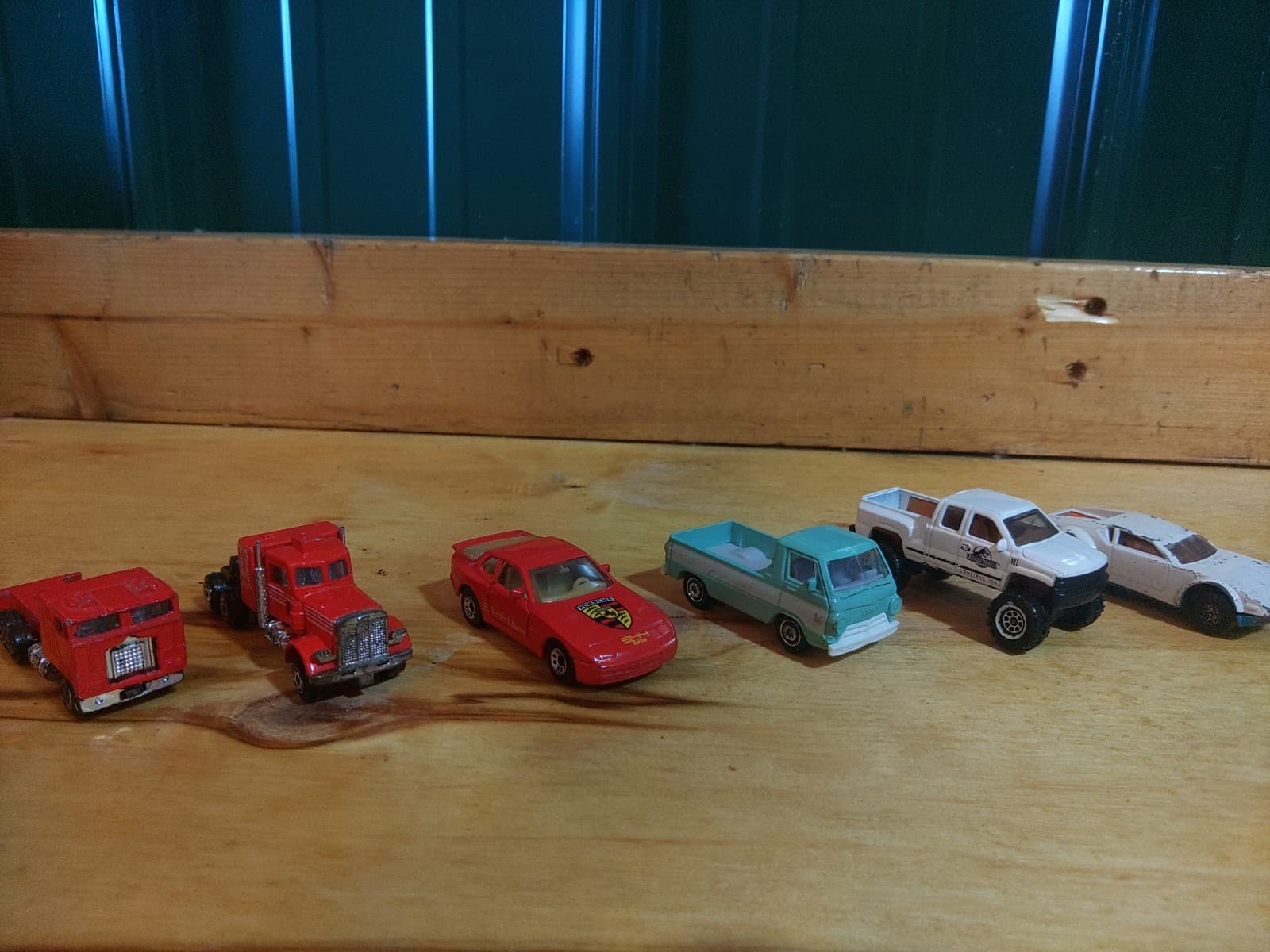 Hot Wheels Die-Cast Vehicle Lot – 6 Cars & Trucks | Porsche 944 Turbo, Jurassic