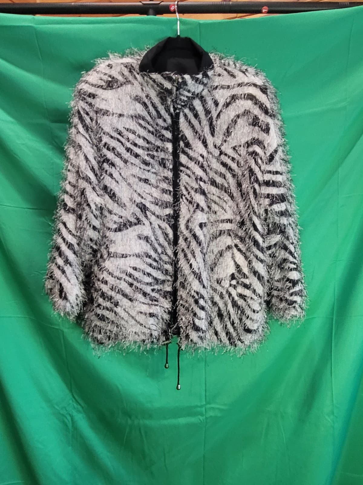 Women's Zebra Print Eyelash Knit Zip-Up Jacket Sweater – Black & White One Size