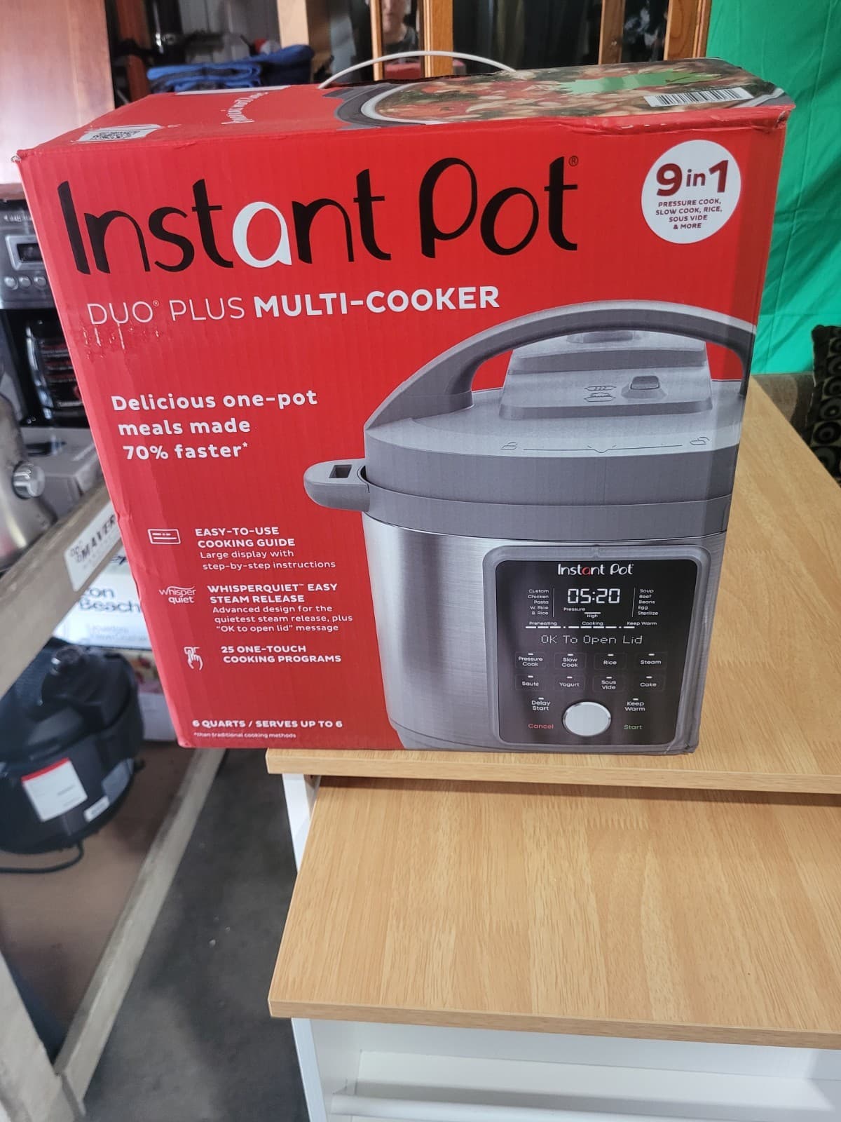 Instant Pot 112-0156-01 Electric Pressure Cooker - Silver
