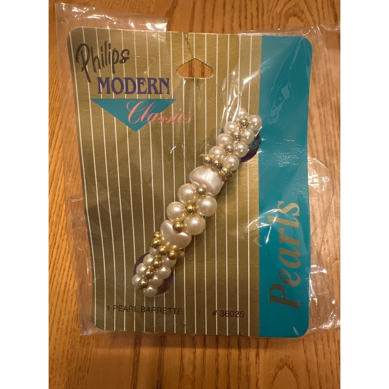 Philips Modern Classics Faux Pearl Heart Hair Barrette Gold Tone Beads 36025