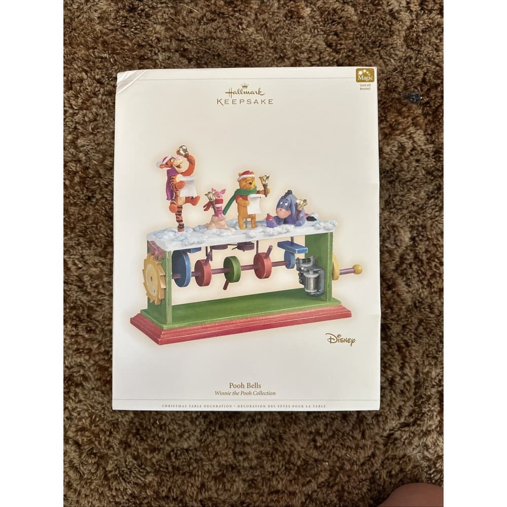 Hallmark Keepsake Disney Winnie the Pooh Collection Pooh Bells 2006 Decoration 