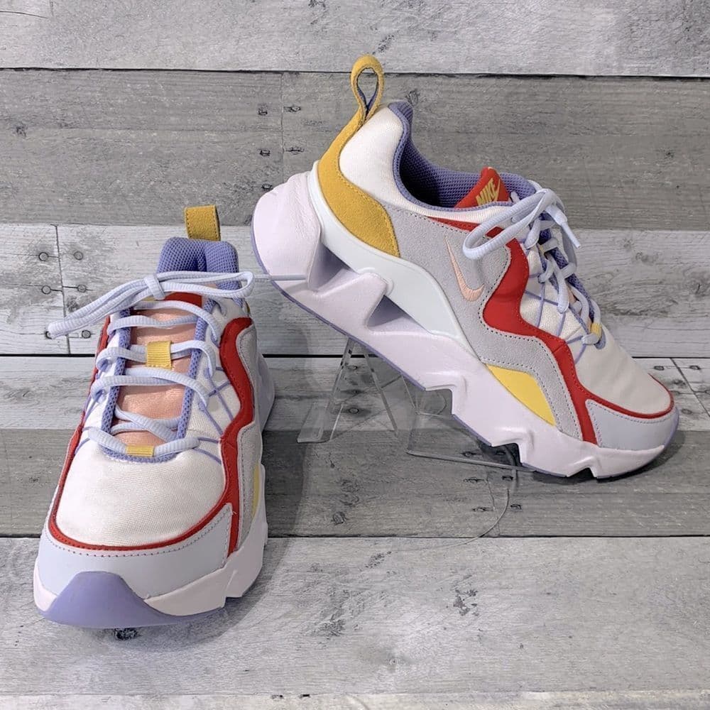 Nike RYZ 365 Never Worn Women’s Sz 8