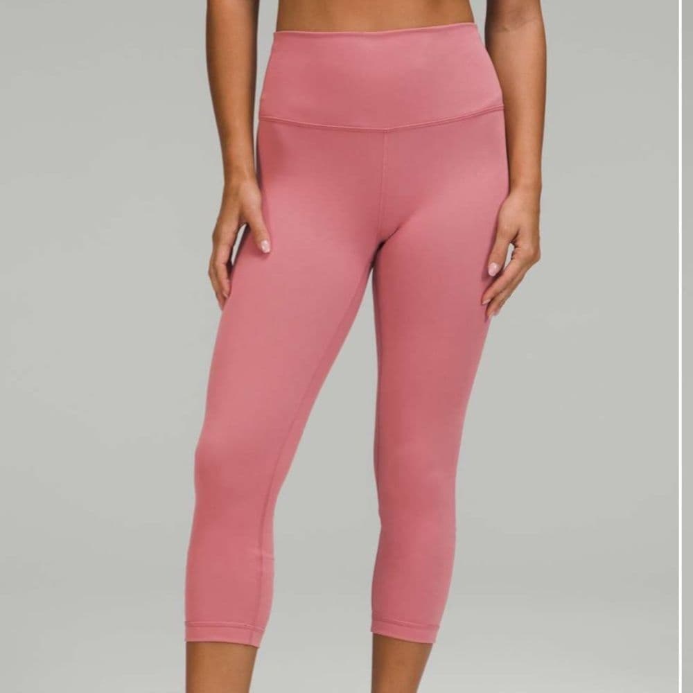 Lululemon Wunder Train High Rise a crop 21” in Brier Rose Sz 10