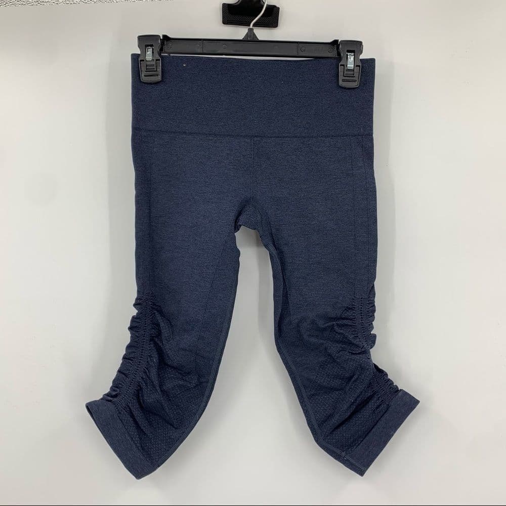 Lululemon Cropped leggings Sz 4