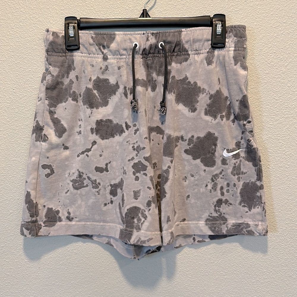 Nike Womens Tie Dyed Shorts Sz Small
