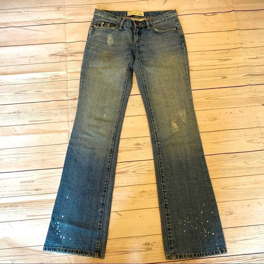 Joes 1971 Distressed Jeans Sz 26