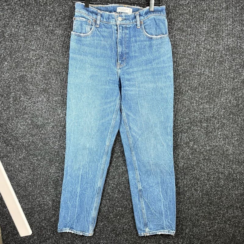 Abercrombie & Fitch Womens The '90s Straight Ultra High Rise Jeans