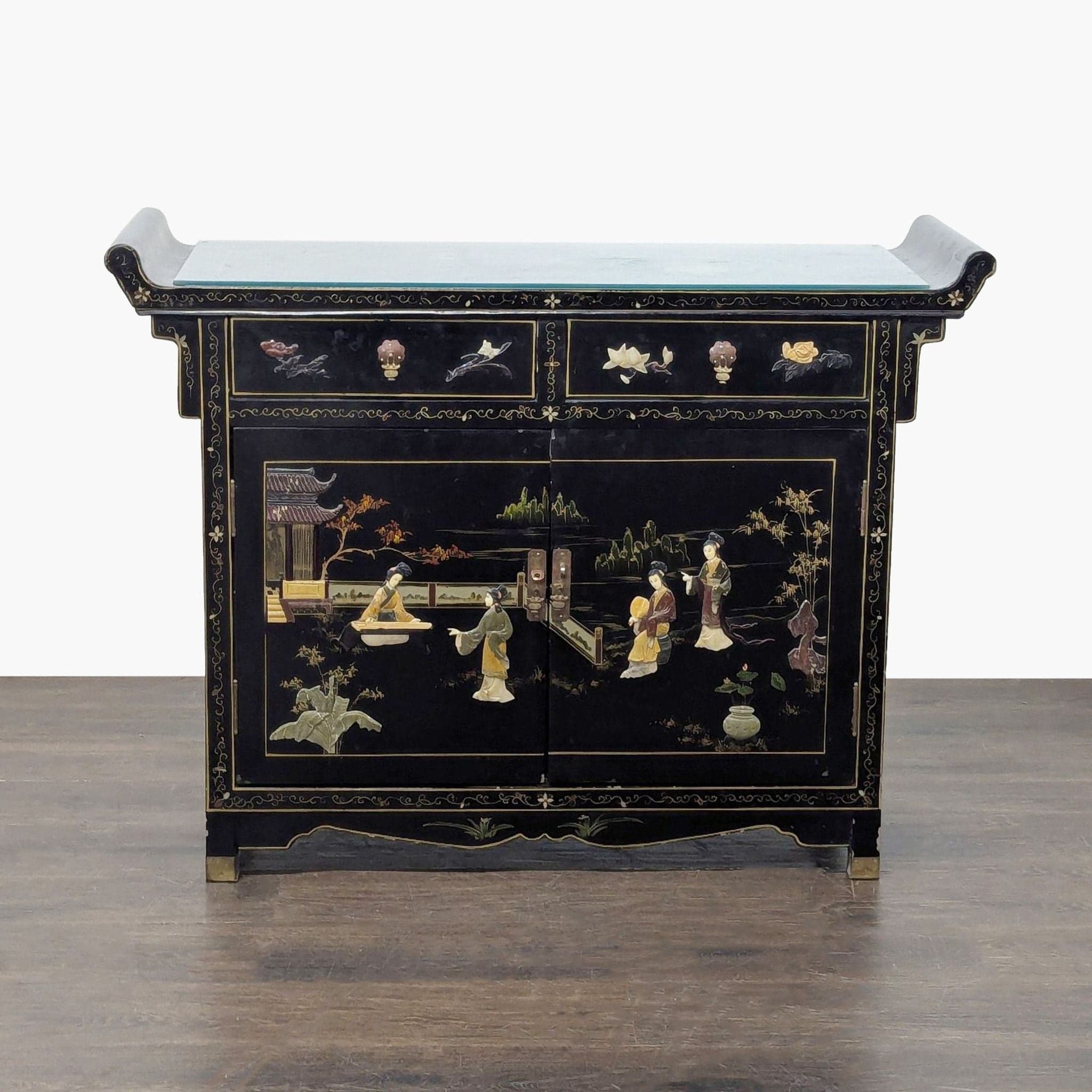 Chinese Cabinet