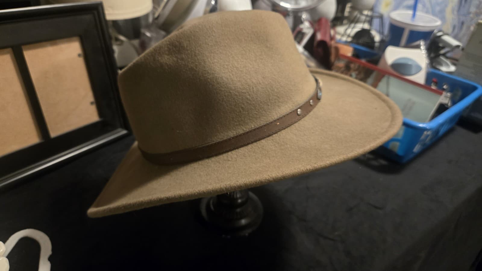 Black Creek Men's Putty Crushable Felt Western Fashion Hat