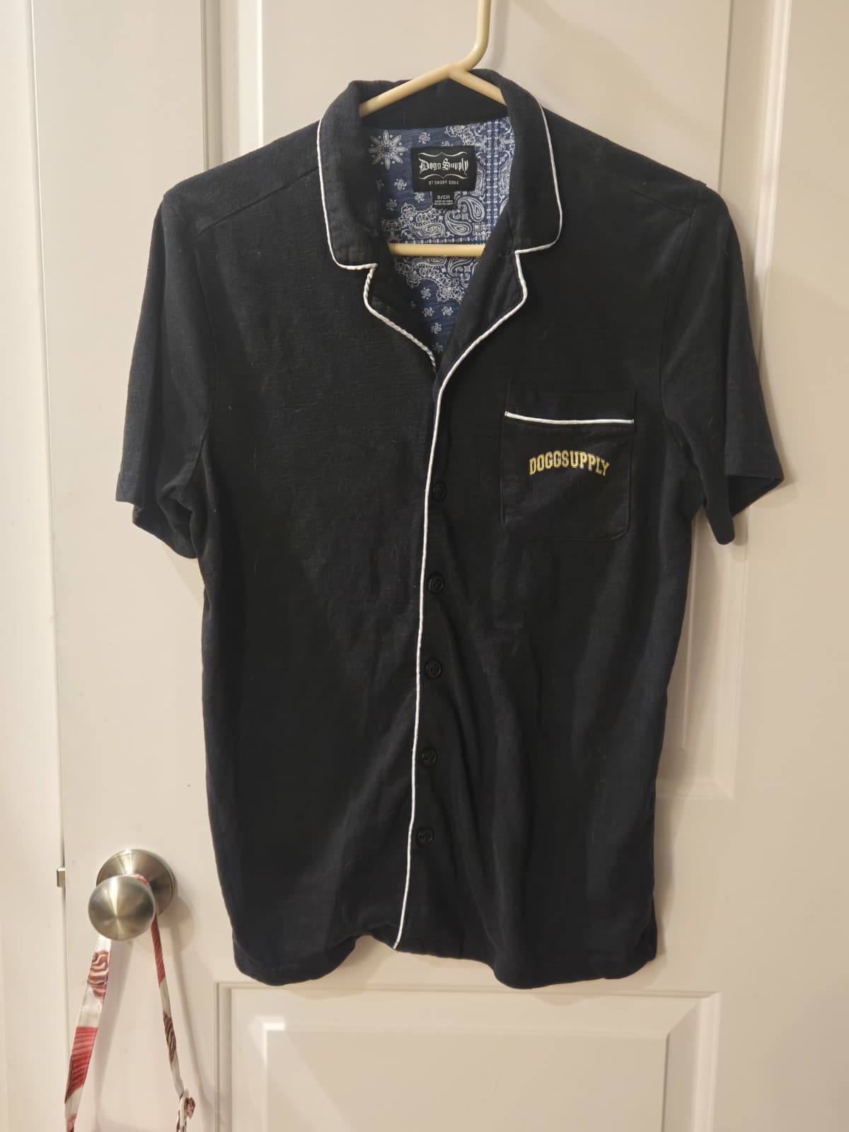 Dogg Supply by Snoop Dogg Button Up Shirt Black Pajama Style Bandana Lined Small