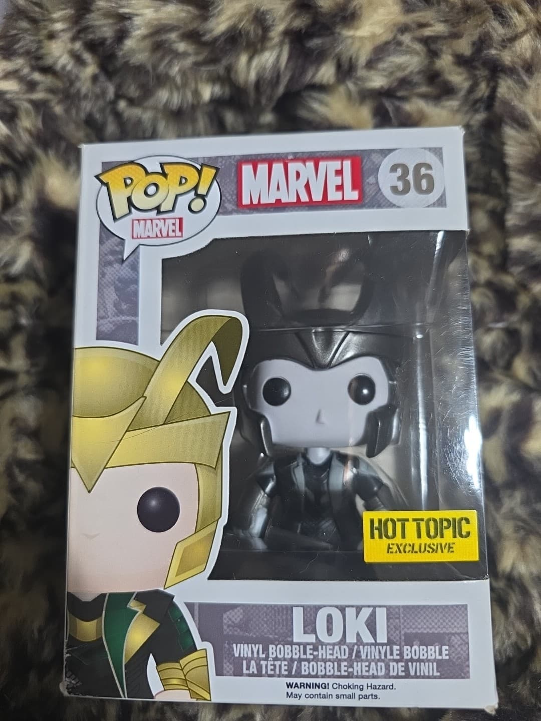 Funko Pop! Vinyl: Marvel - Loki (Helmet) (Black and White) - Hot Topic (HT)...