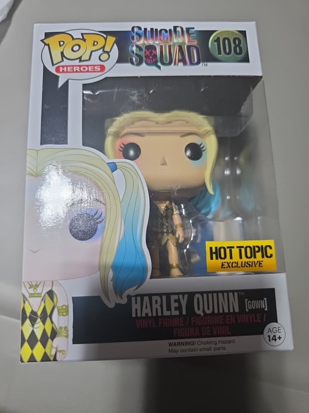 Funko Pop! Vinyl: DC Universe - Harley Quinn - Hot Topic (Exclusive) #108