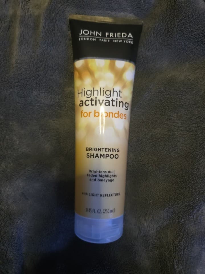 John Frieda Highlight Activating For Blondes Brightening Shampoo 8.45 oz