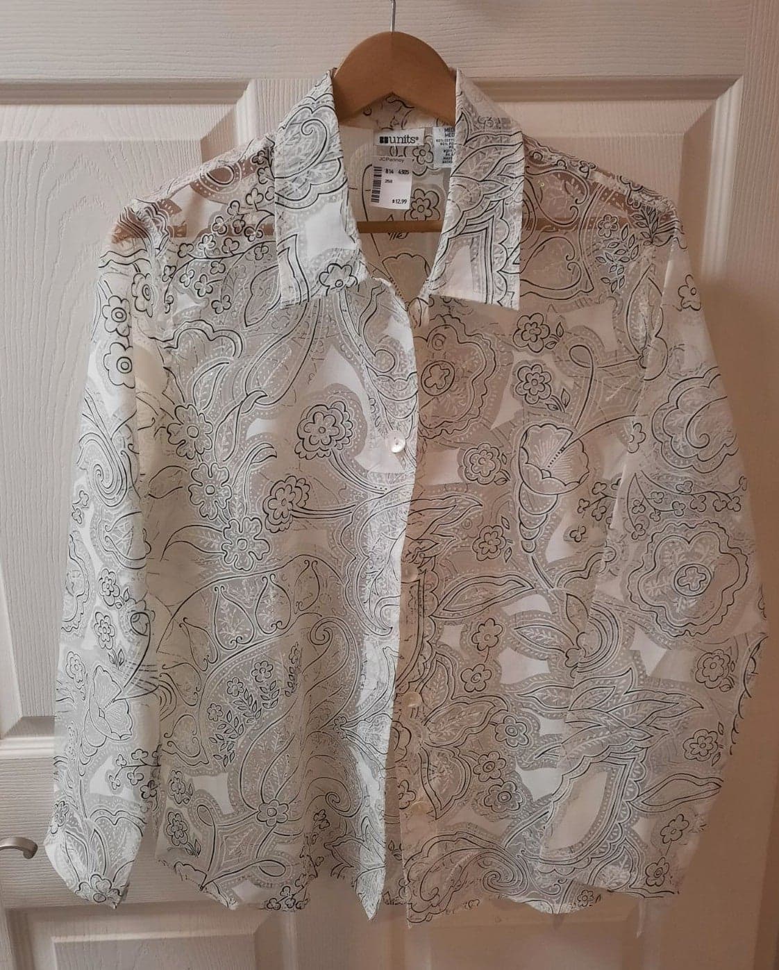 Size Medium Womens Blouse