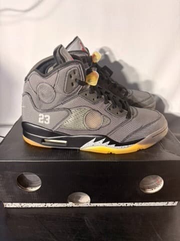 Jordan 5 Off-White brand new