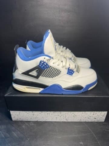 Jordan 3 size 9.5 used with box