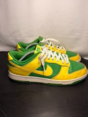 Dunk Low green and yellow size 11