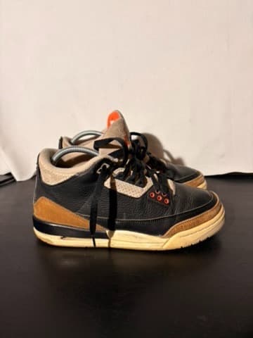 Air Jordan 3 size 7y