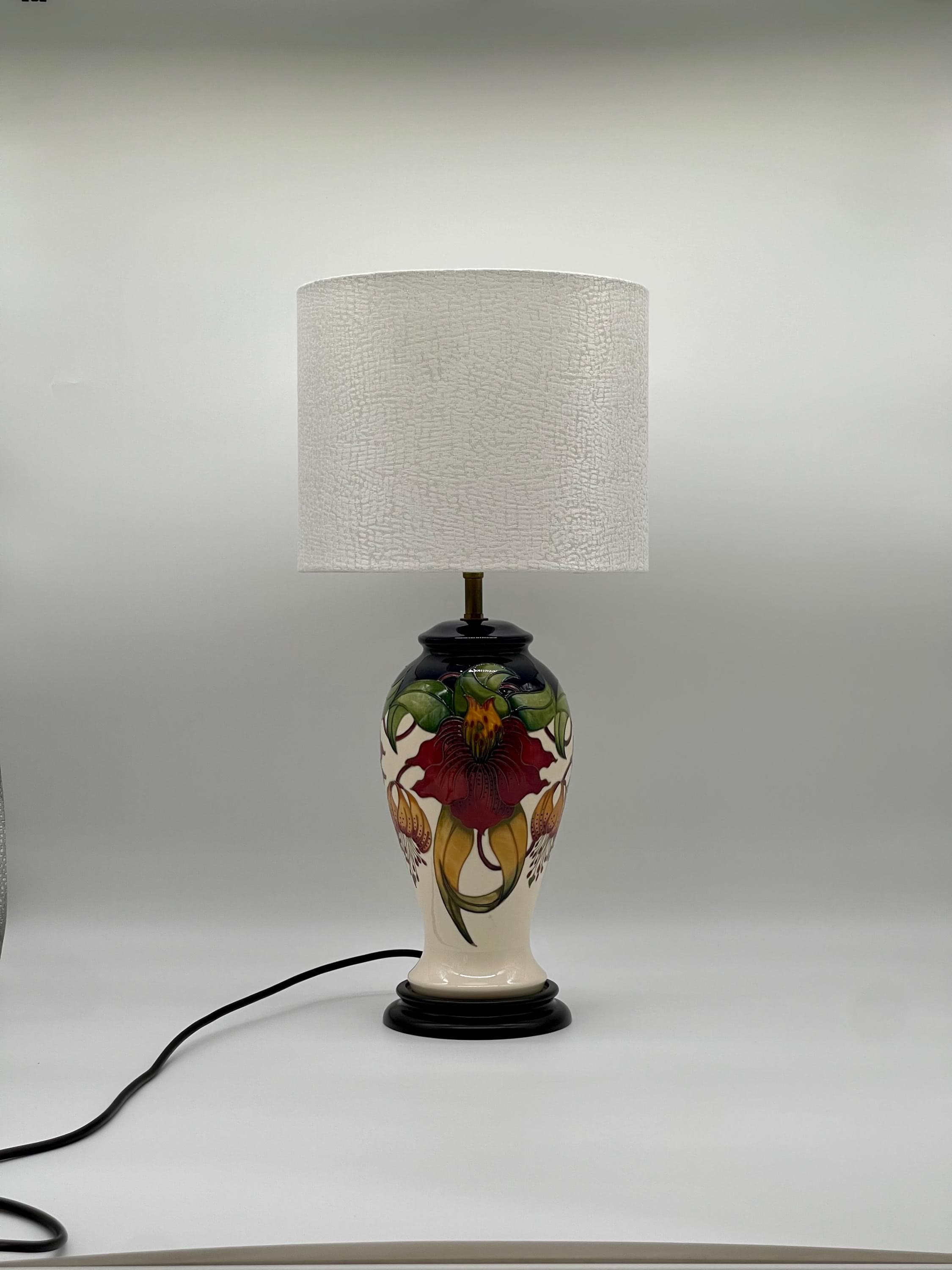Moorcroft Anna Lily Table Lamp, Nicola Slaney Hand-Painted Pottery Baluster Shade