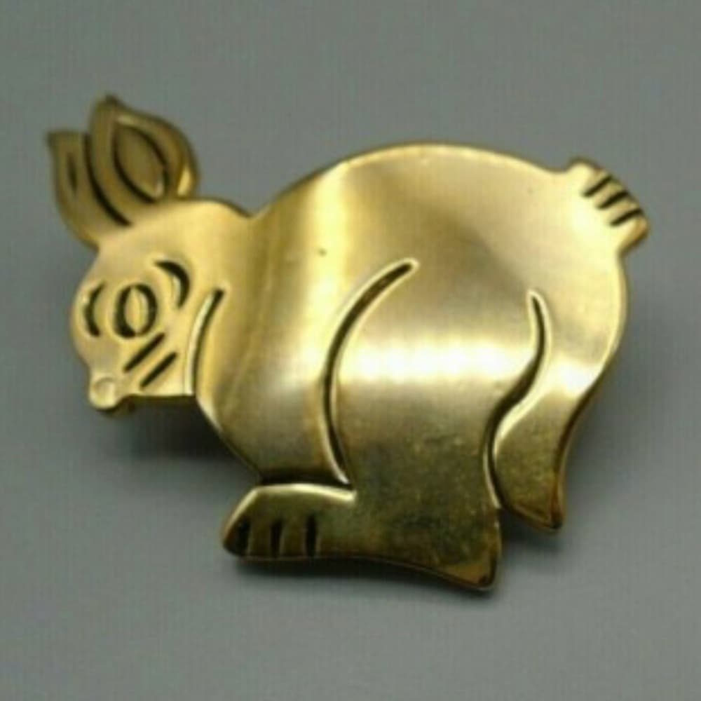 Vintage Gold Tone Bunny Pin/Pendant