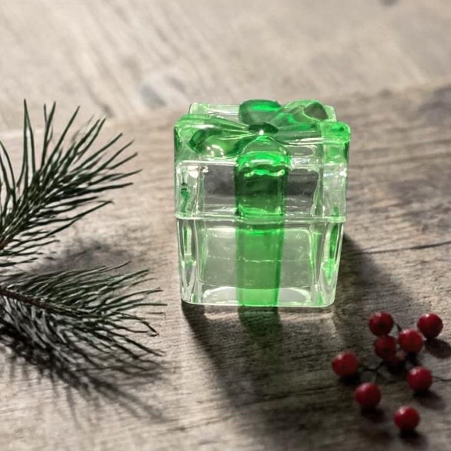 Mikasa Celebrations Crystal Green Bow Clear Christmas Box Present Vintage