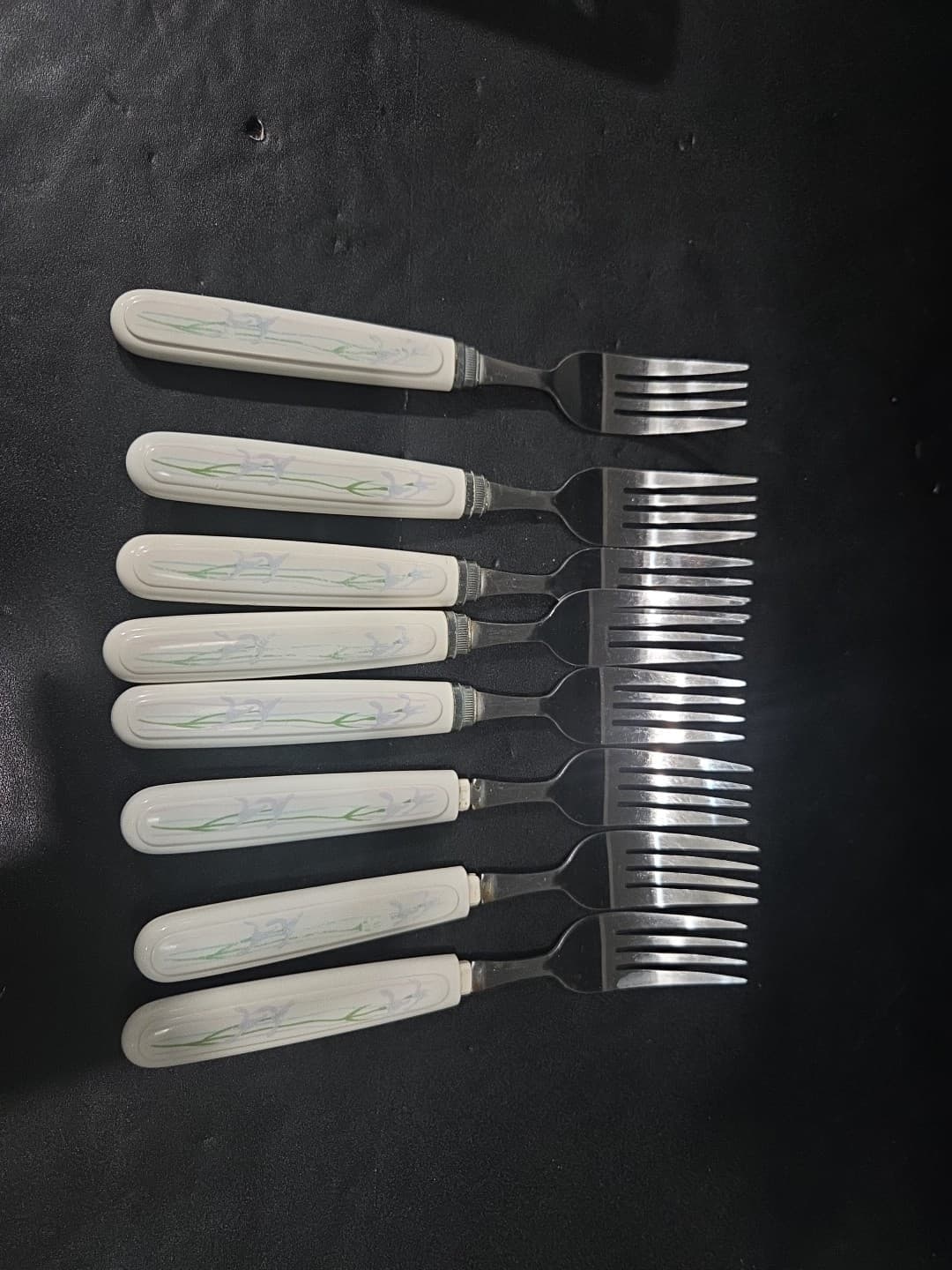 Corelle Shadow Iris Forks, 8 Piece Flatware, Corning Rostfrei, Vintage Utensils