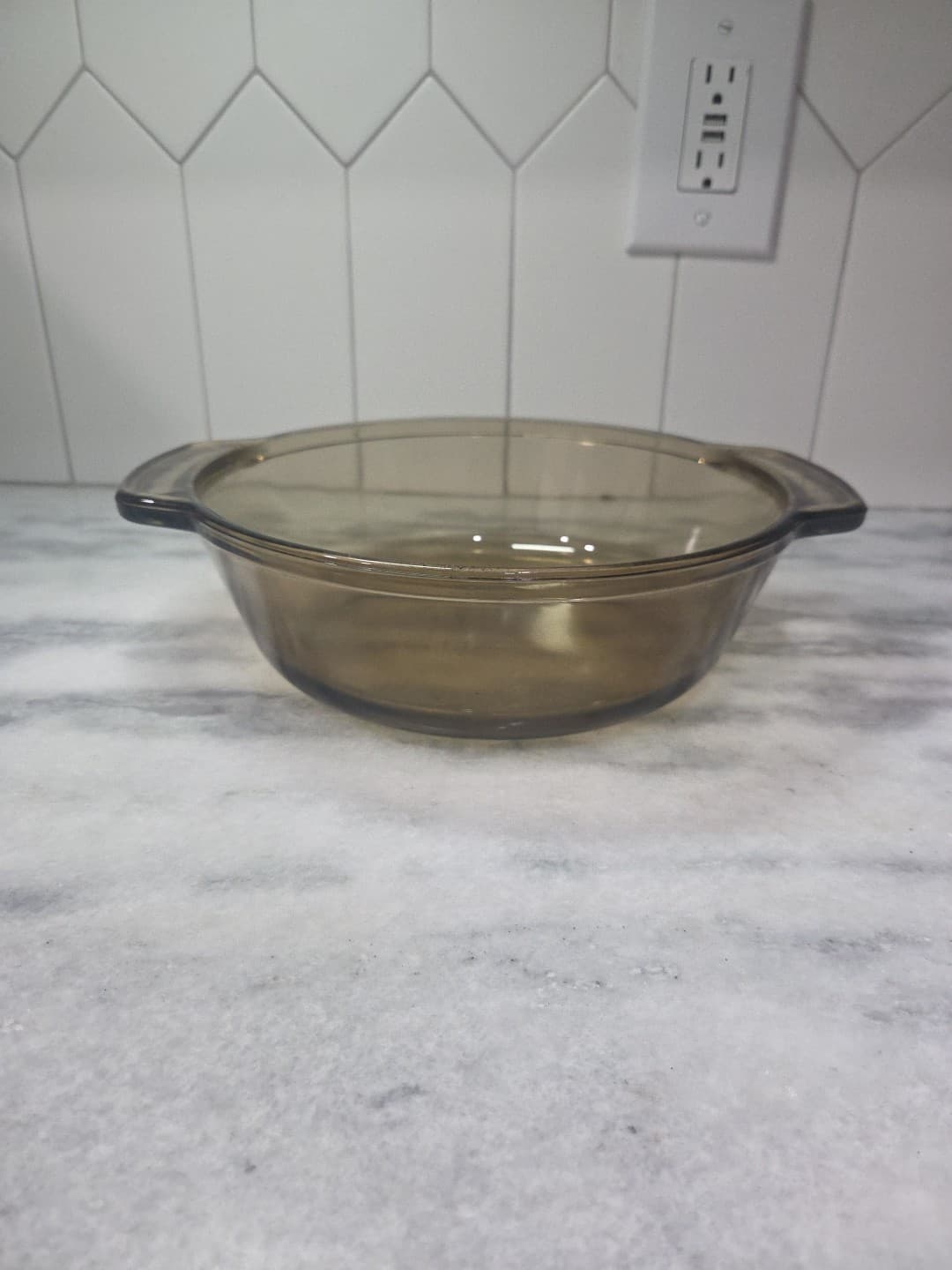 Anchor Hocking Amber 2 Qt Casserole Dish, Round Glass Bakeware #1038, Cookware