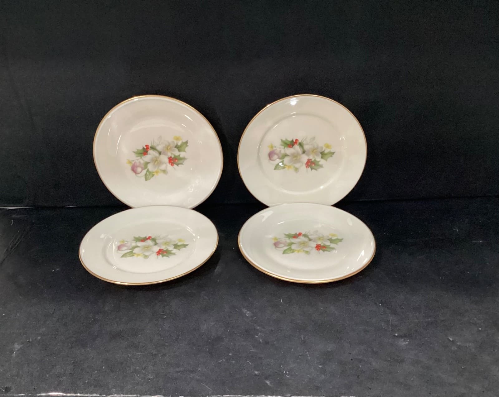 Lenox Holly & Floral Bread & Butter 6.5" Plates Special Collection Set of 4