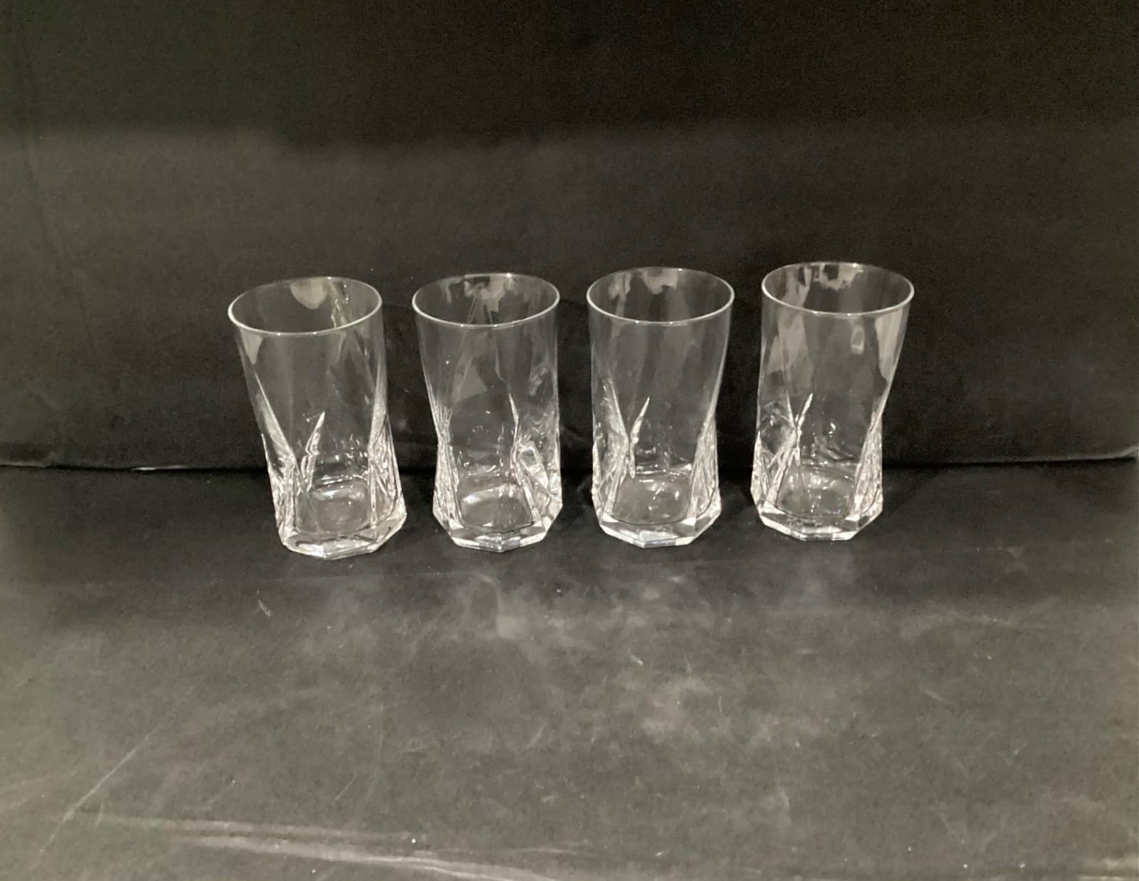 Set of 4 Bormioli Rocco Cassiopea Angular Moulded Glasses 16 Oz 5.75”
