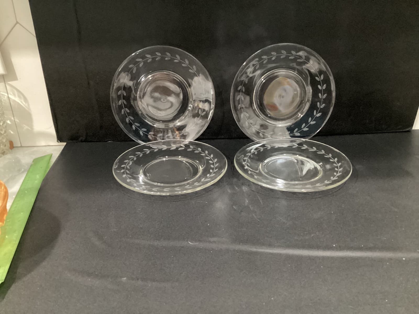 Anchor Hocking Laurel Leaf Clear Glass Luncheon Salad Plates Set Of 4 Vintage 8”