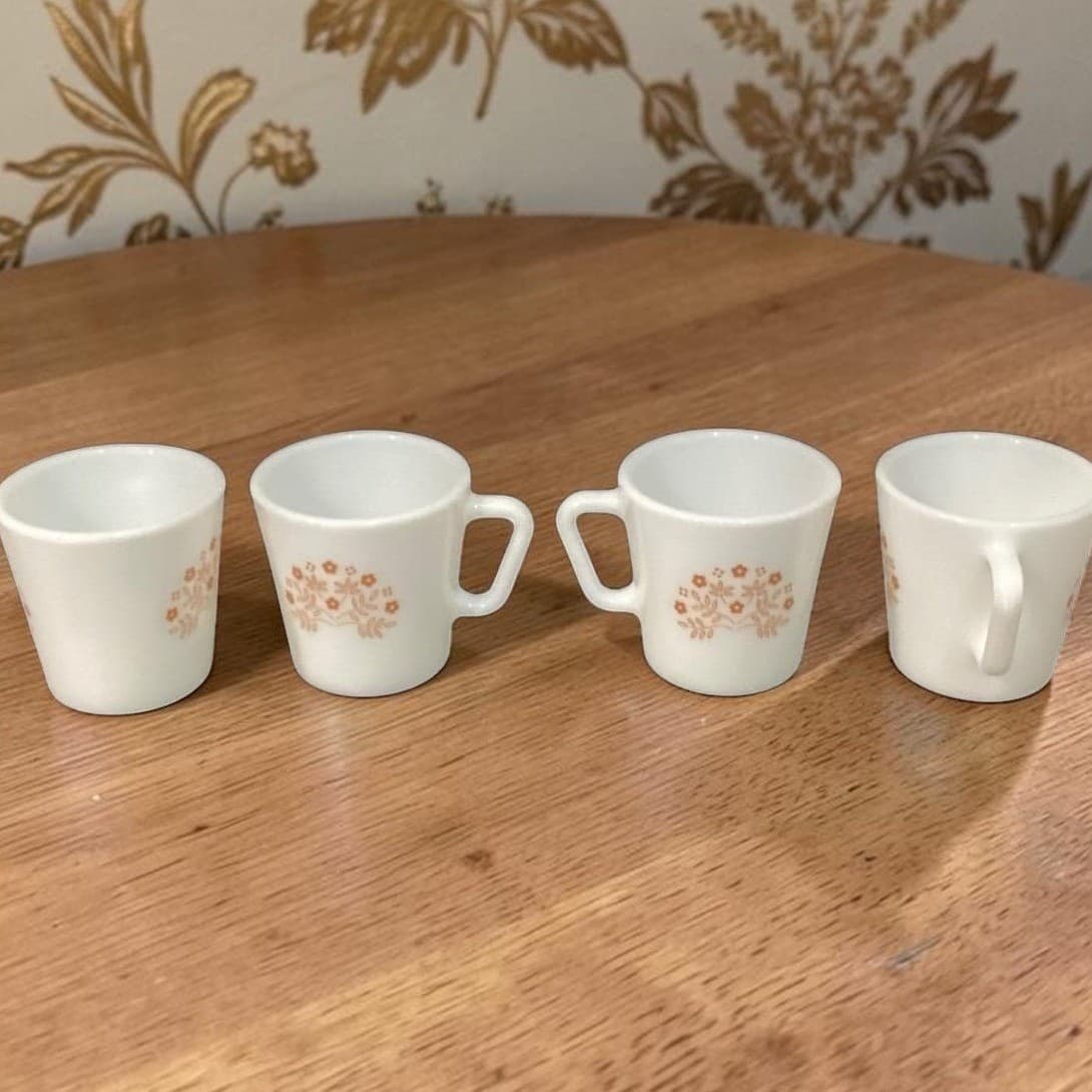 Pyrex Milk Glass Coffee Cups, Set of 4, Vintage Ginger Gold Summer Impressions