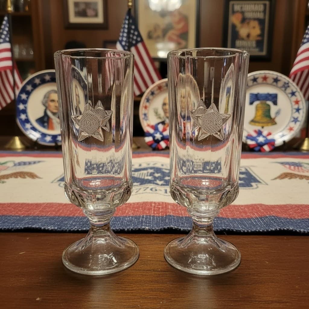 Anchor Hocking Liberty Pilsner Glasses, Set of 2, 1776 Bicentennial Etched Star