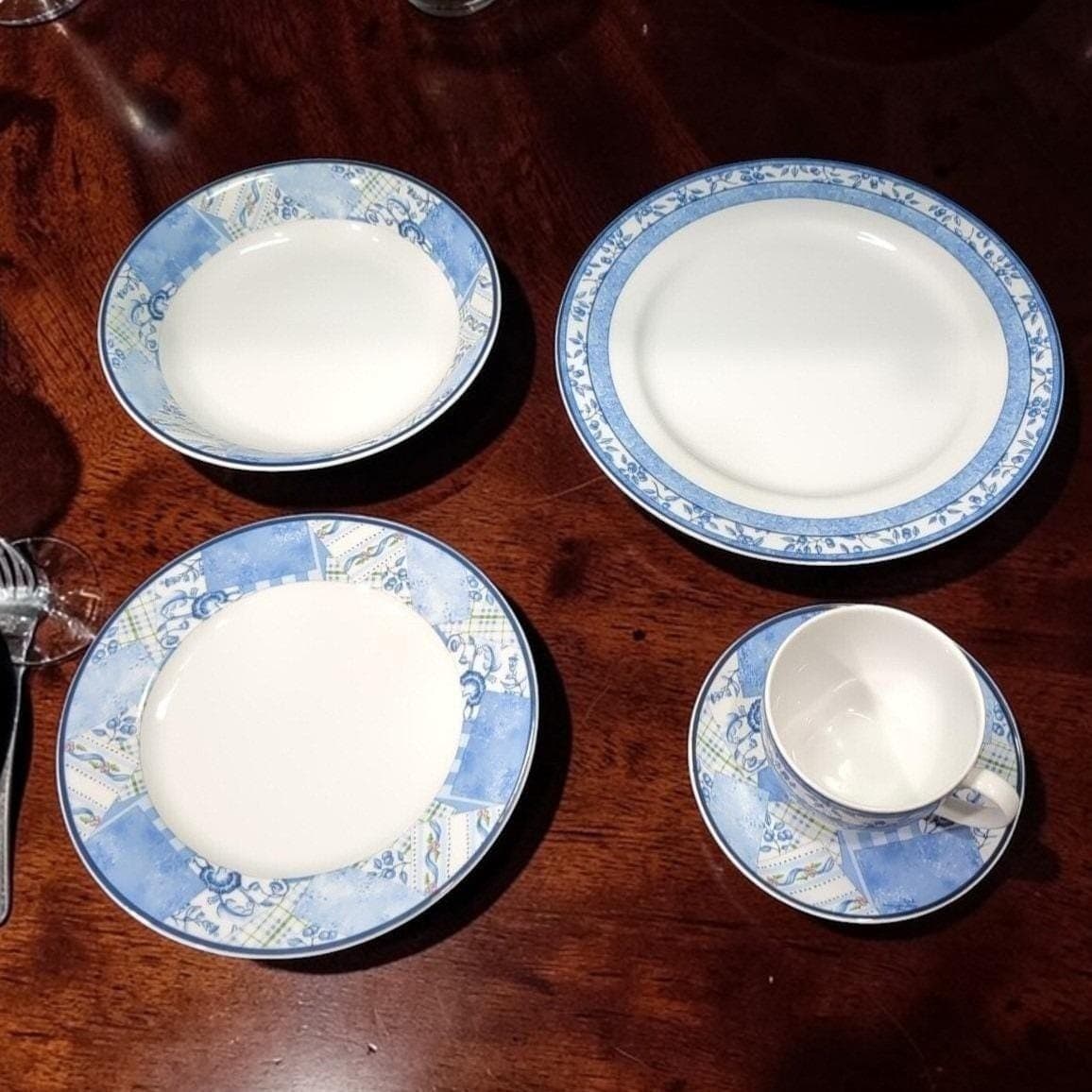 Wedgwood Indigo Place Setting, 5 Piece Set, Fine China, Dinnerware Collection