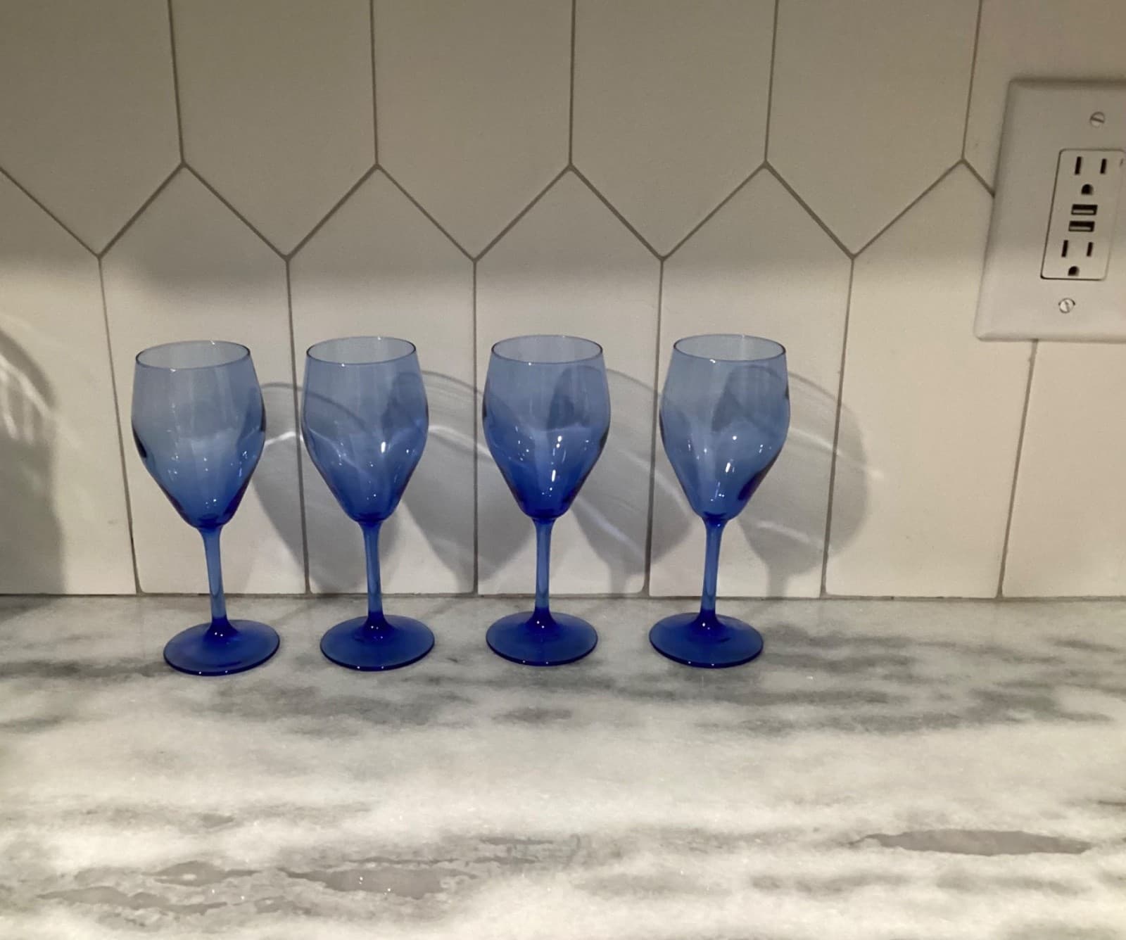 Vintage Teardrop Blue 6 Oz Stemmed Wine Glasses 6.5” Water Goblet Set of 4