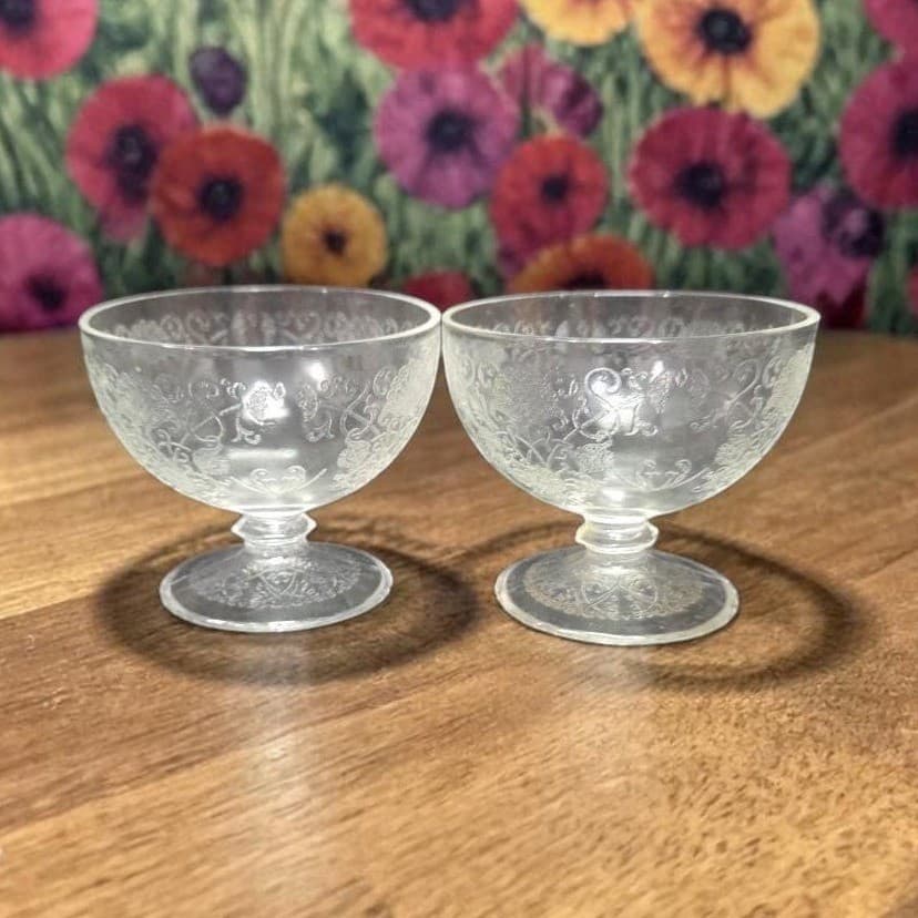 Hazel Atlas Florentine Sherbet Glasses, Set of 2, Vintage Footed Dessert Glass