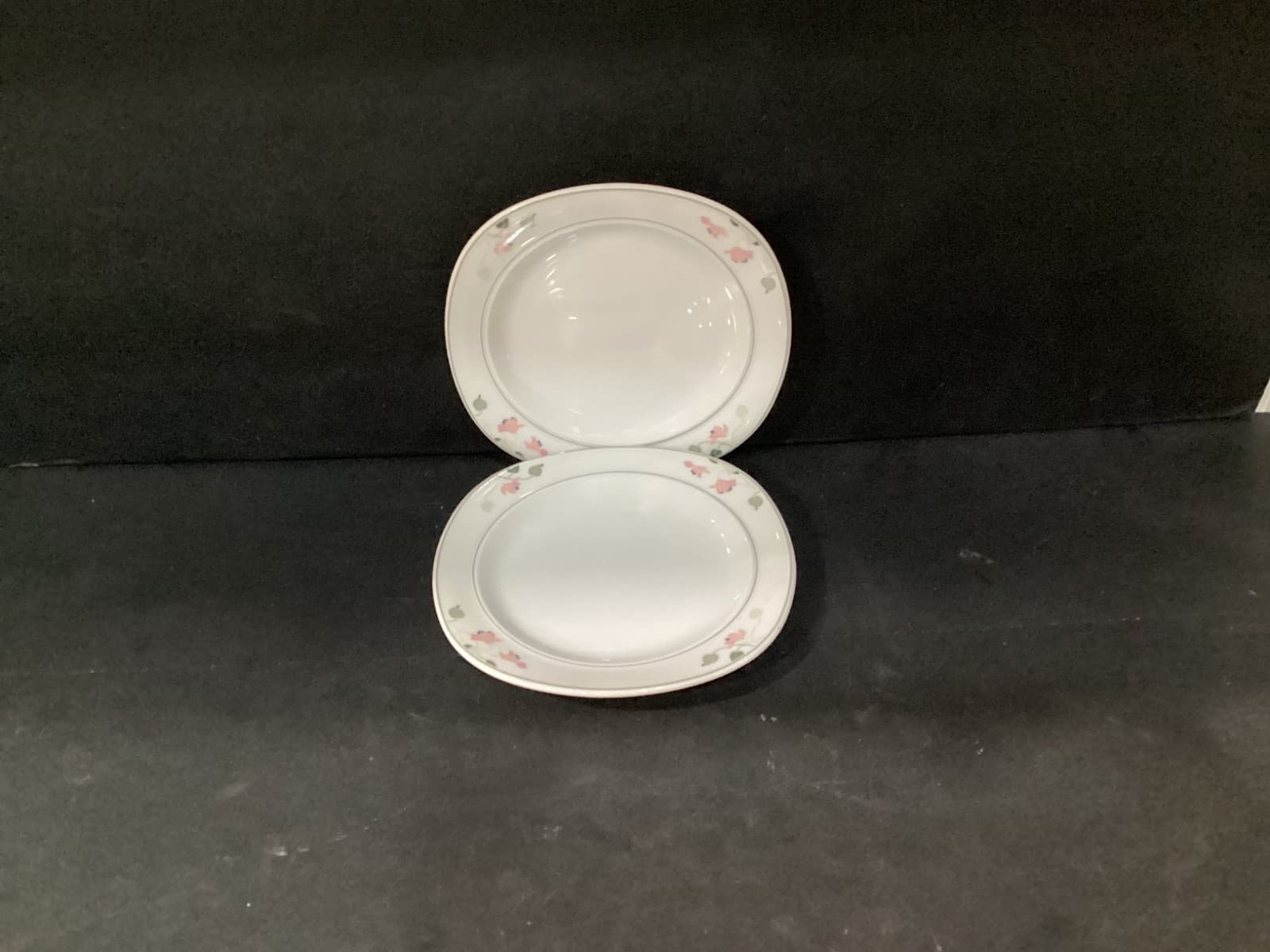 Mikasa Liana Bread & Butter Plates Set of 2