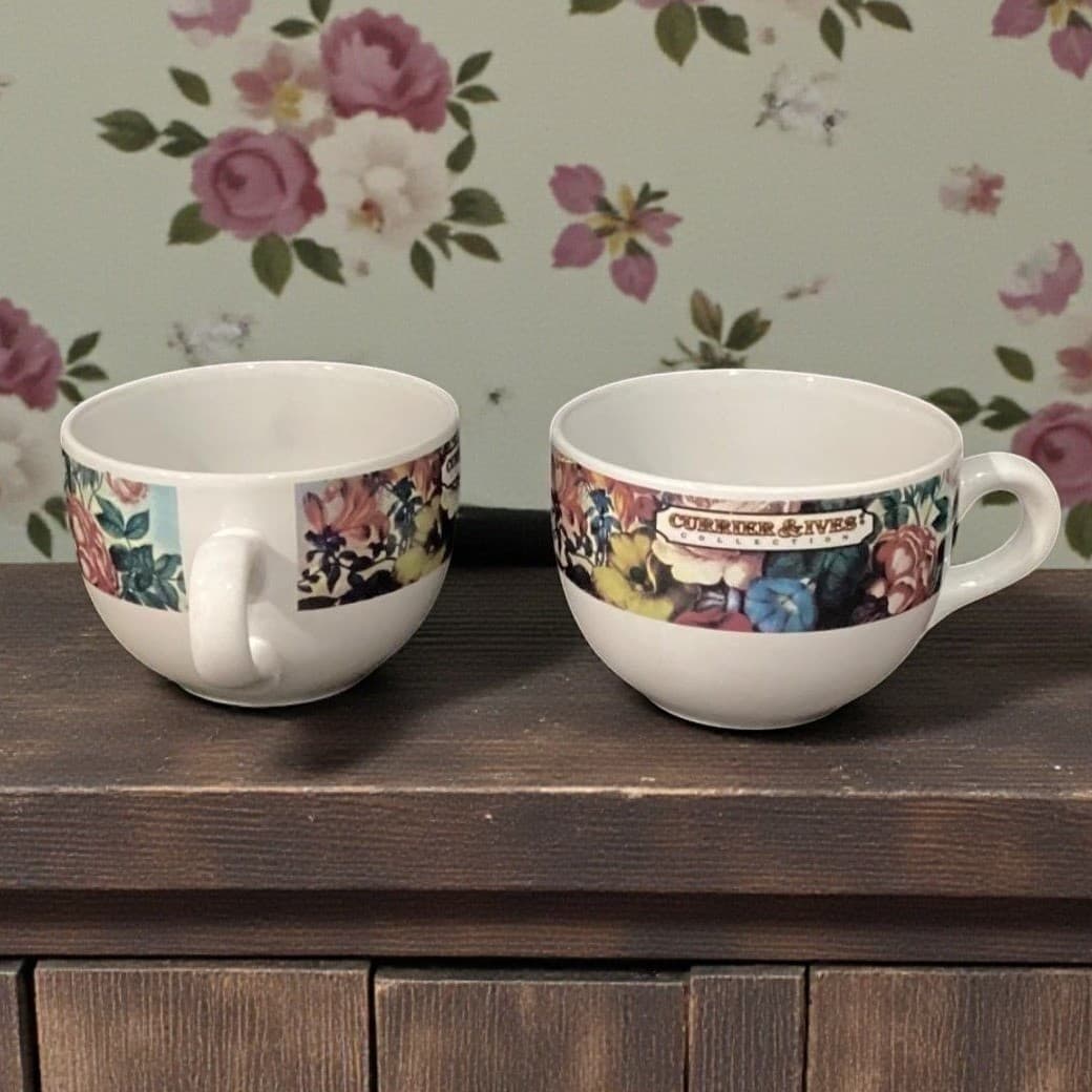 Currier & Ives Collection Spring Bouquet Large Coffee Cups, Floral Set of 2