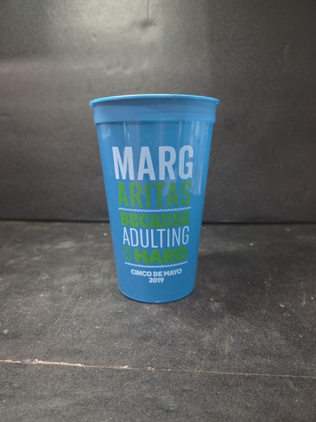 Chili’s Bar Restaurant Margarita Cocktail Cup “Marg Madness” 16oz Blue Green