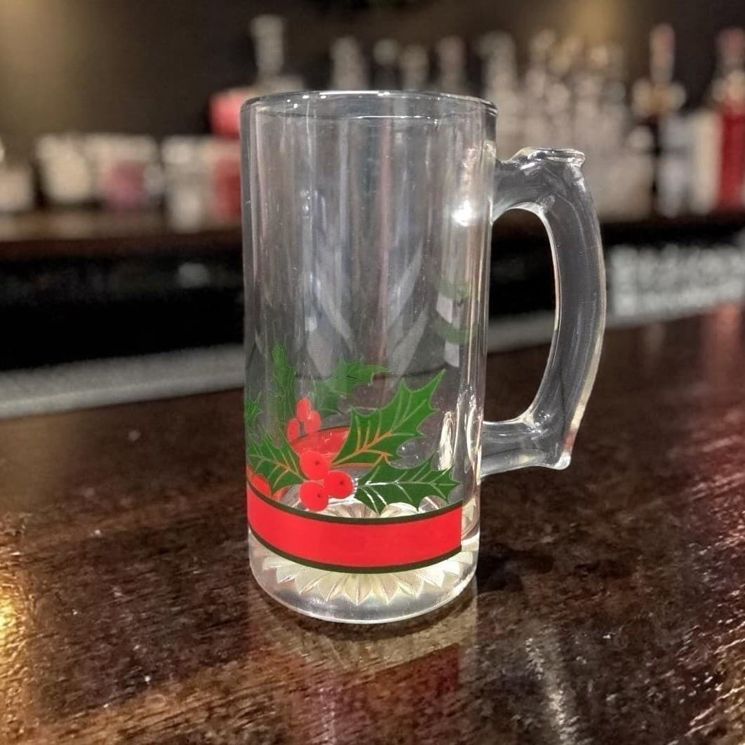 Libbey Holly & Berries Design Glass Beer Mug, Vintage Holiday Drinkware Stein