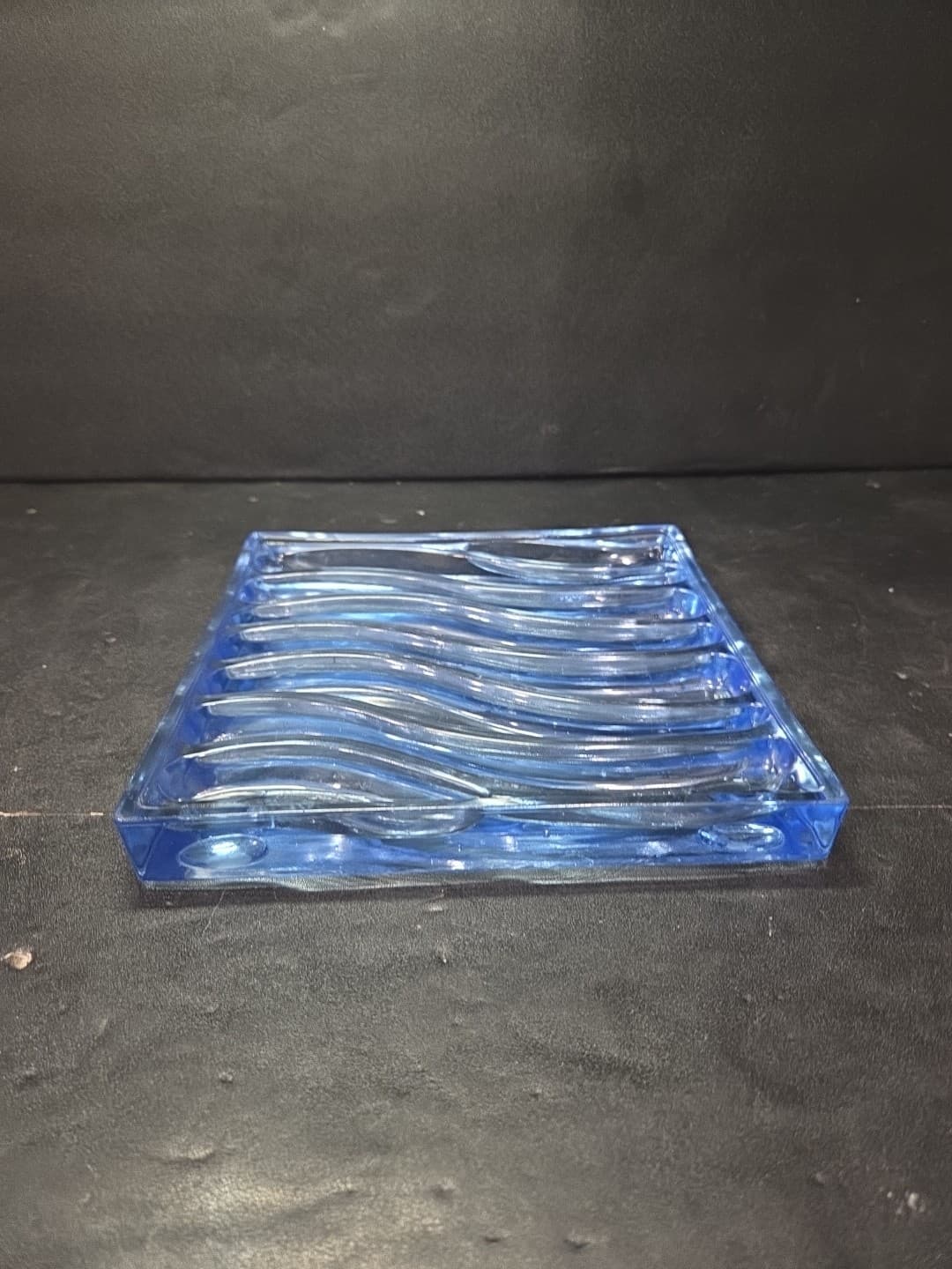 Art Glass Clear Blue Glass Pillar Stand Or Plate Wavy Art Deco *