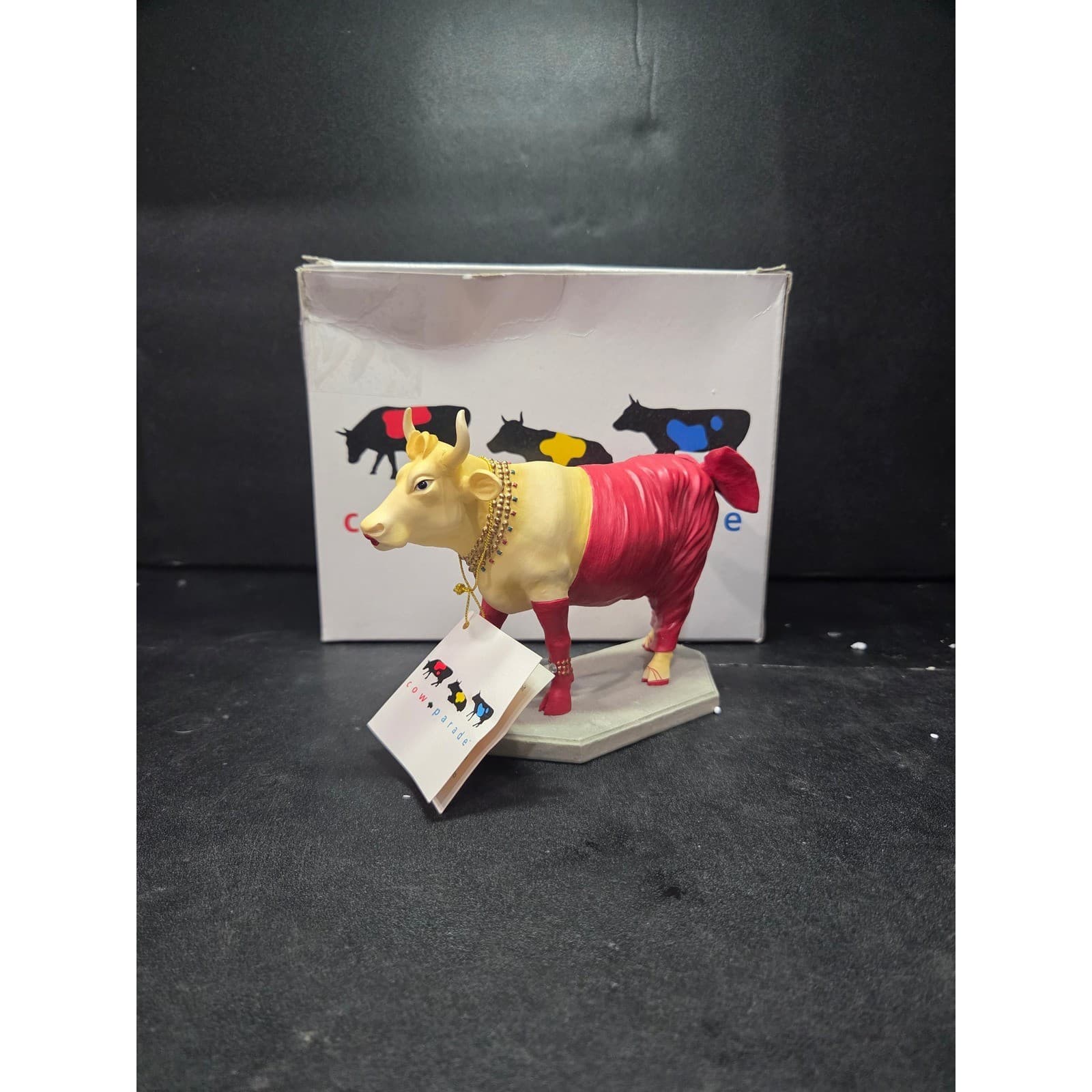 Cow Parade Diamonds Are A Cow's Best Friend Figurine, Westland Giftware, #9122