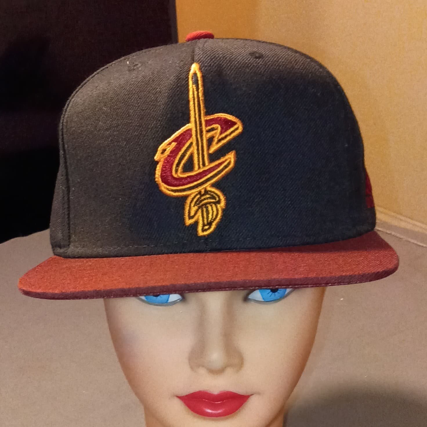 adidas Cleveland Cavaliers NBA Basketball Snapback Hat Cap Black Red