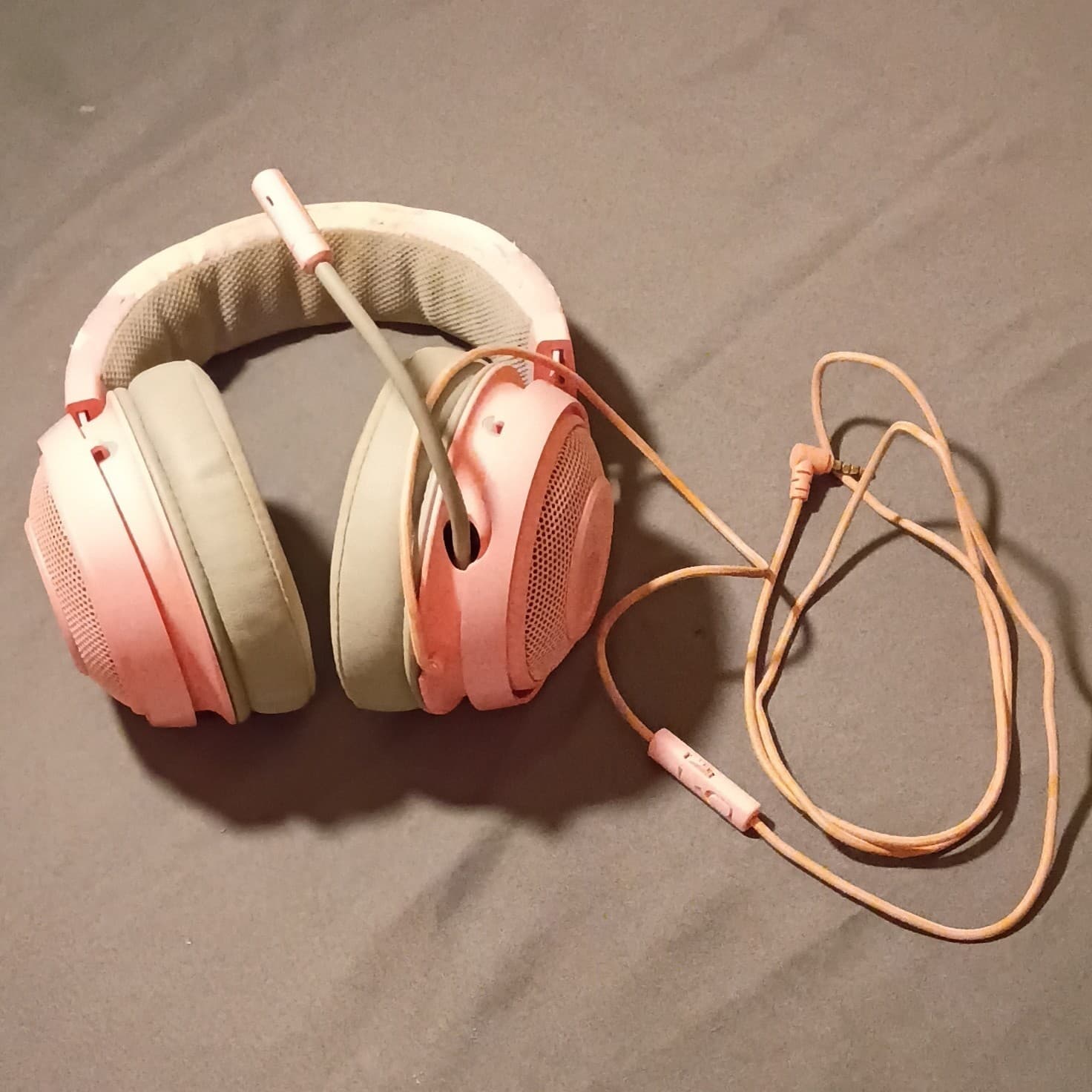Razer Kraken Gaming Headset Pink Lightweight Aluminum Frame PC Xbox PS TESTED