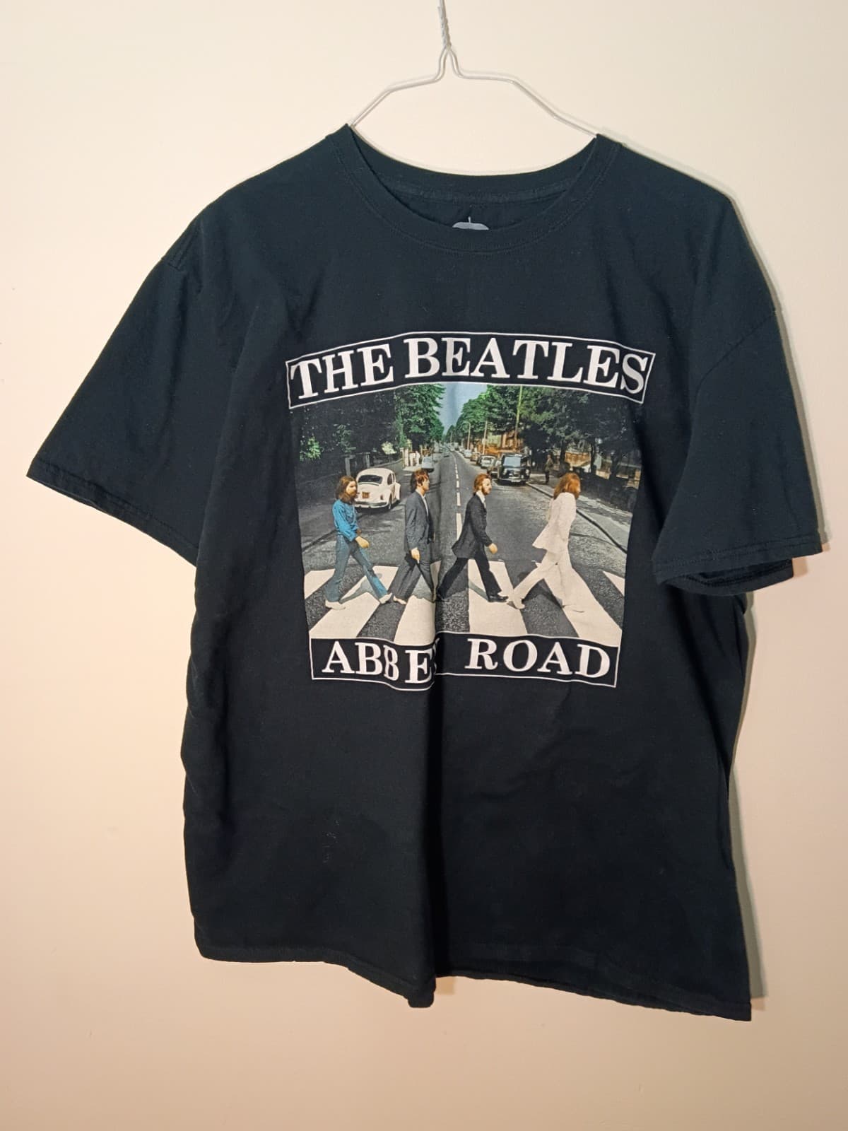 The Beatles Abbey Road Black Graphic T-Shirt Size 2XL Rock & Pop Music Tee